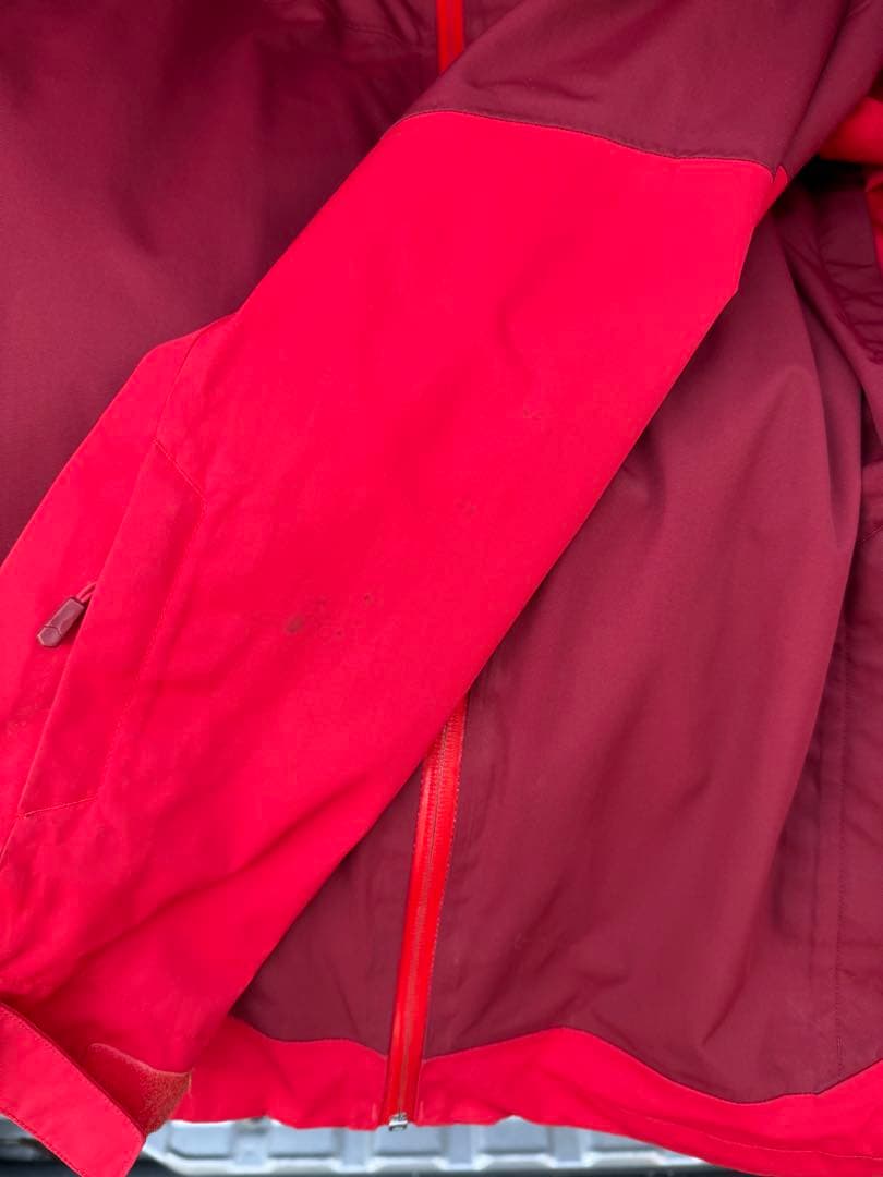 マウンテンハードウェア Dragon's Back Jacket ハードシェル