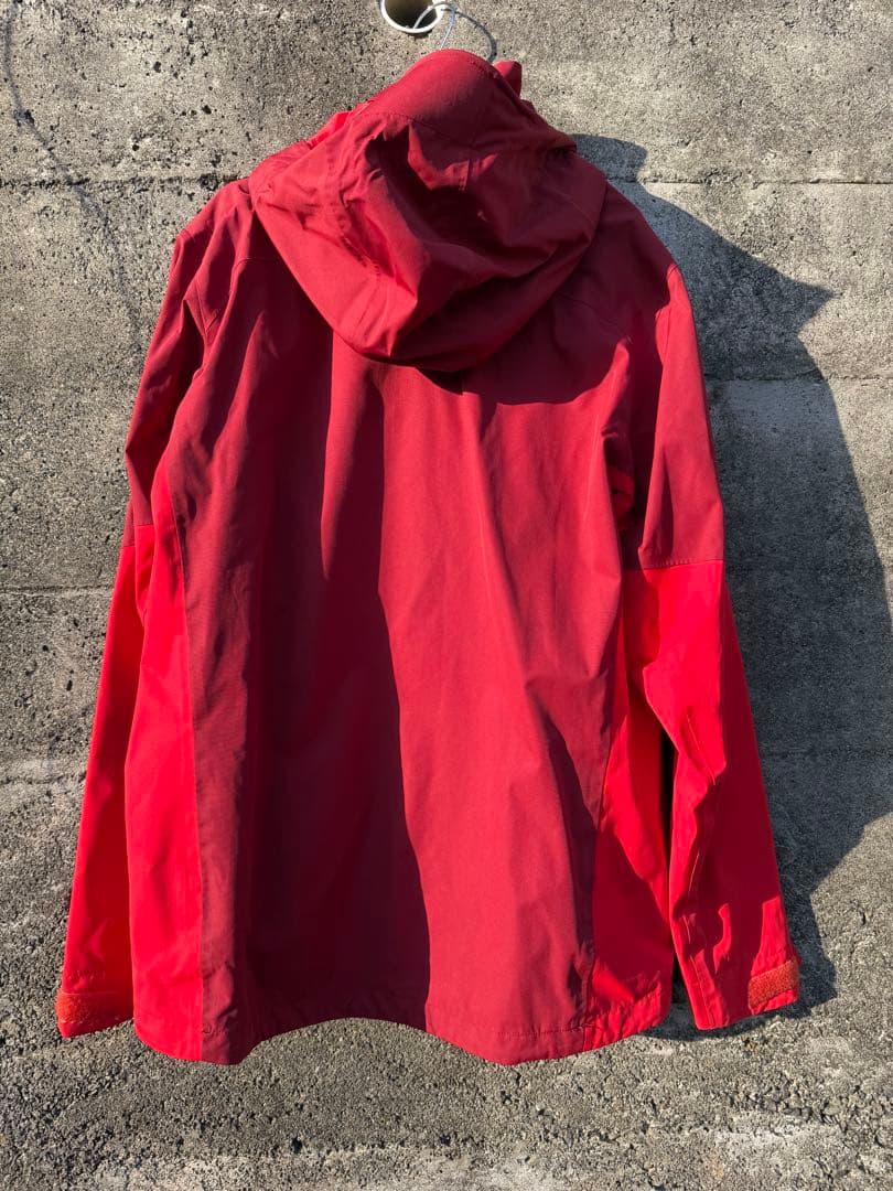 マウンテンハードウェア Dragon's Back Jacket ハードシェル