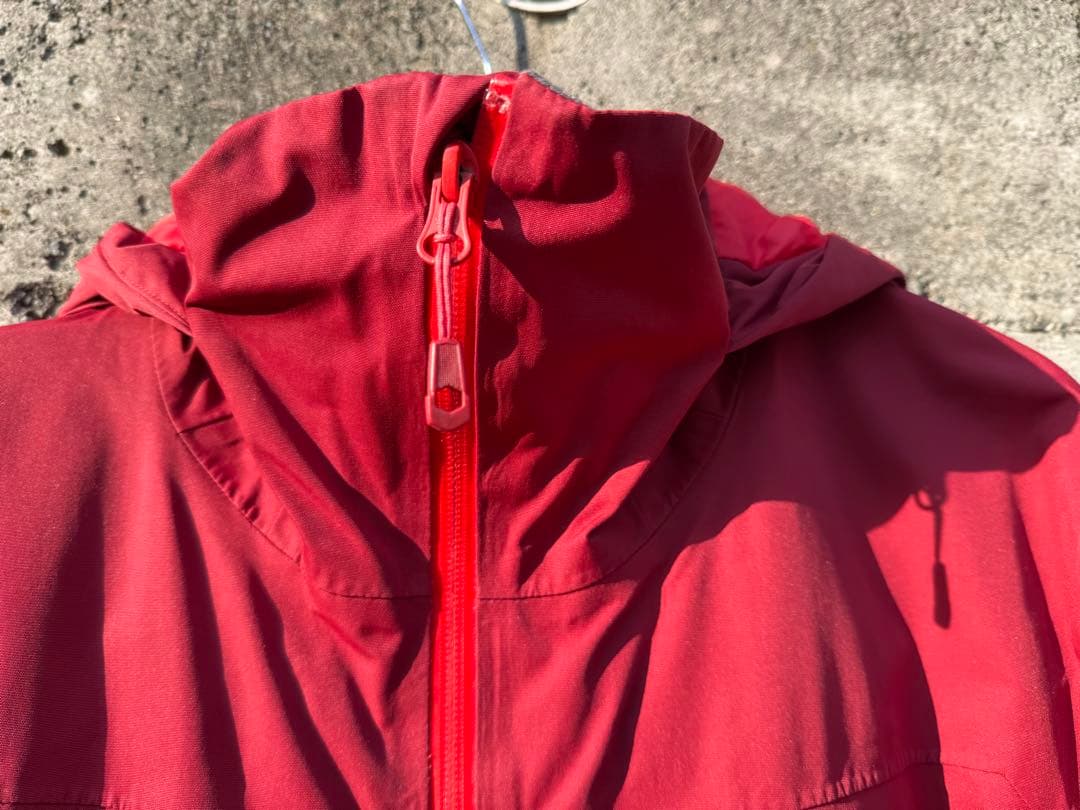 マウンテンハードウェア Dragon's Back Jacket ハードシェル