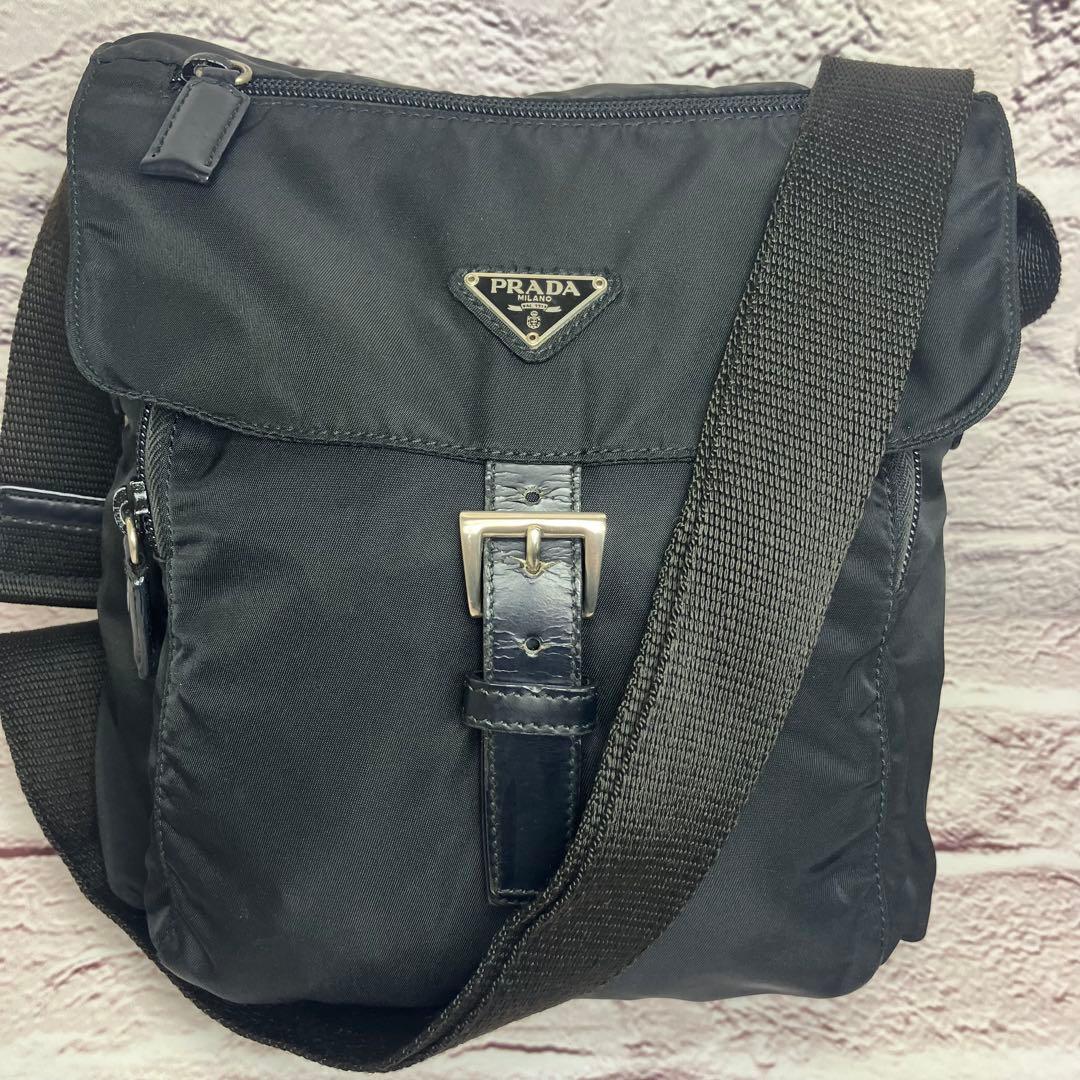 美品 PRADA プラダ ショルダーバッグ 3角プレート 白タグ ブラック