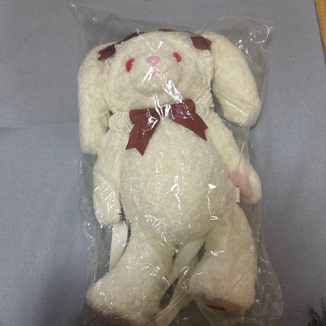 BABY うさくみゃリュック オフ白 エンジリボン