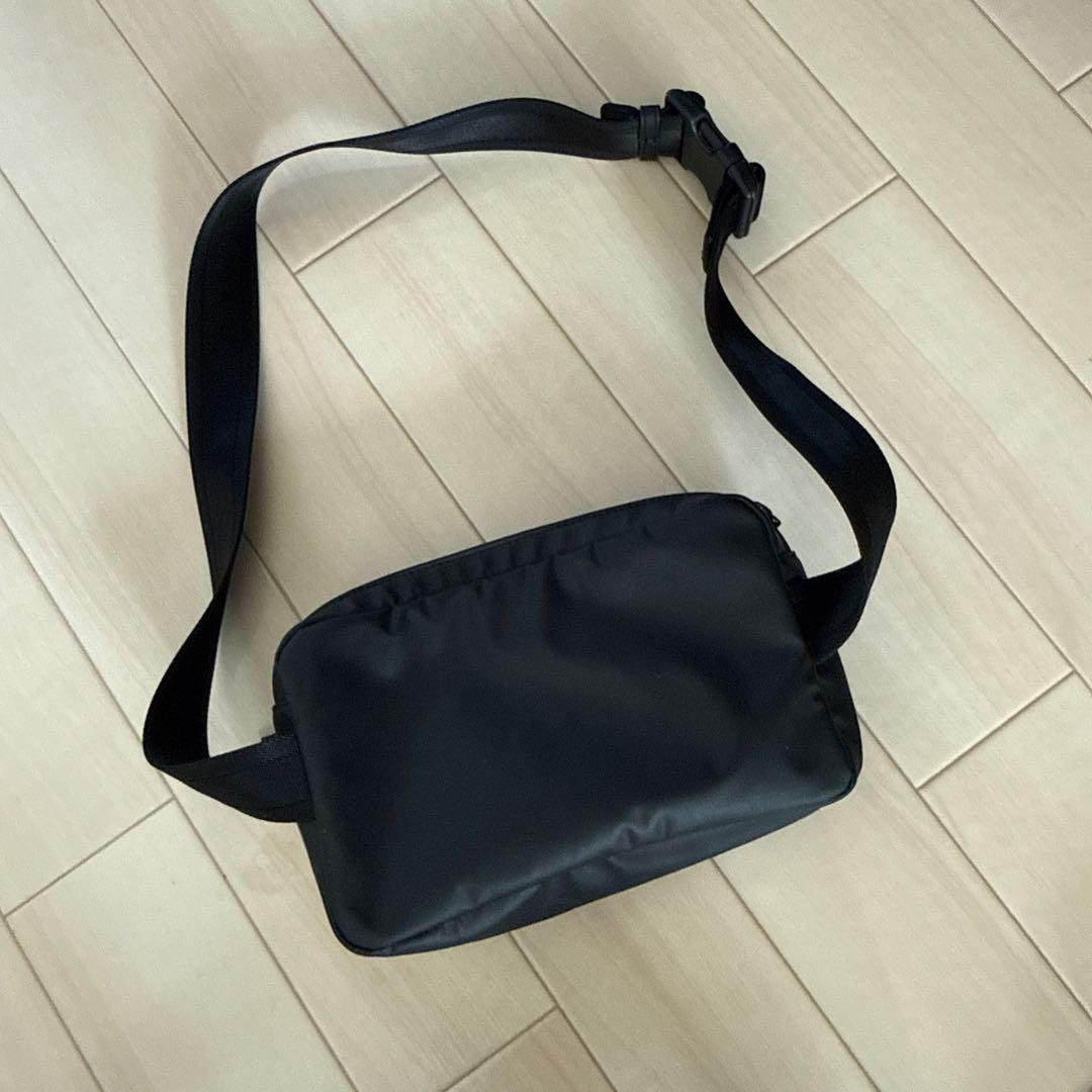 DIESEL ディーゼル　肩がけポーチ