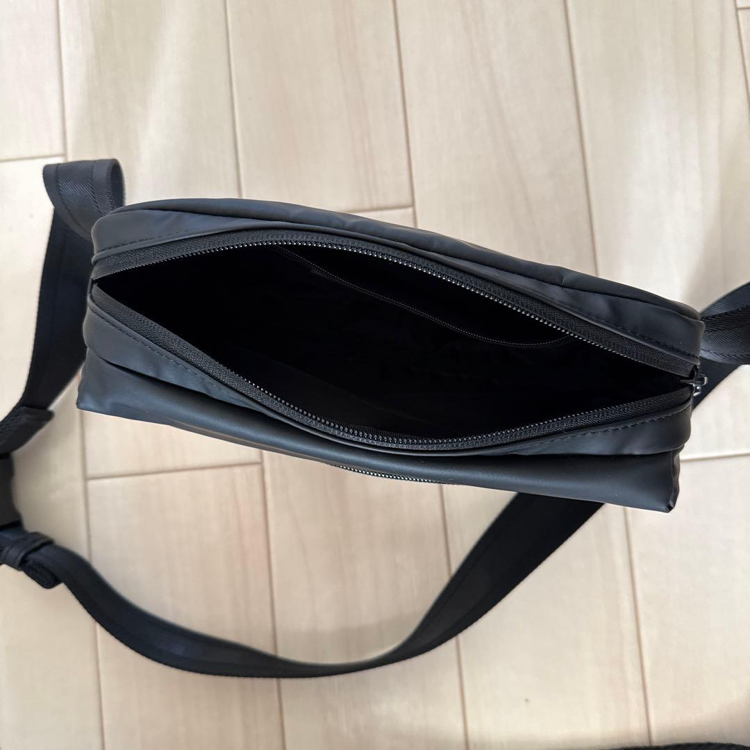 DIESEL ディーゼル　肩がけポーチ