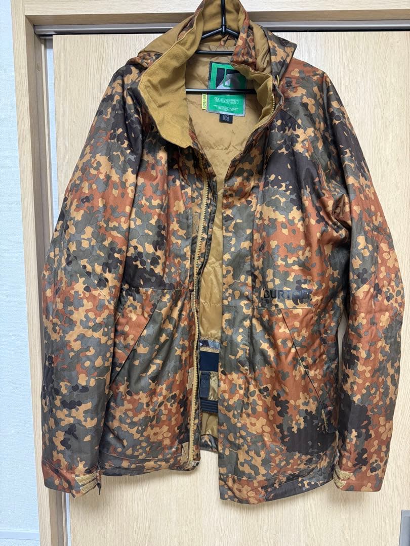 バートン　スノーボードウェア　上下　M Ｌ　迷彩