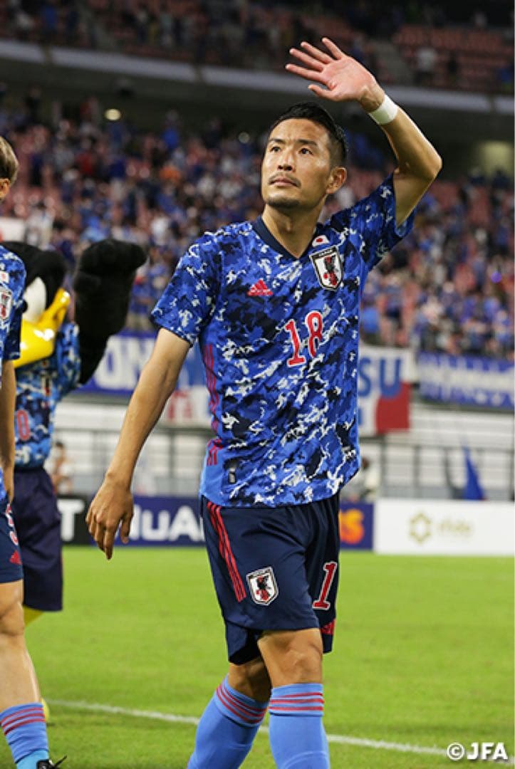 【正規品】サッカー日本代表2022 E-1選手権ユニフォーム 水沼宏太 #18