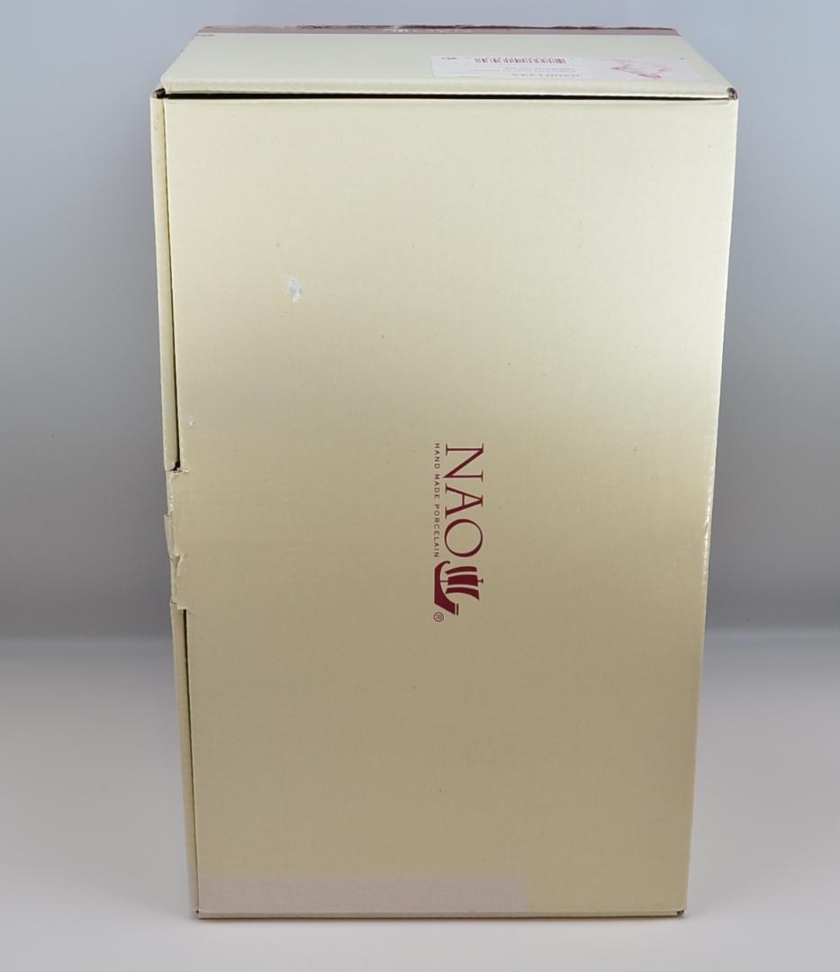 空中散歩 ＃1343 ☆NAO・リヤドロ スペイン ポーセリン 箱付き 絶版