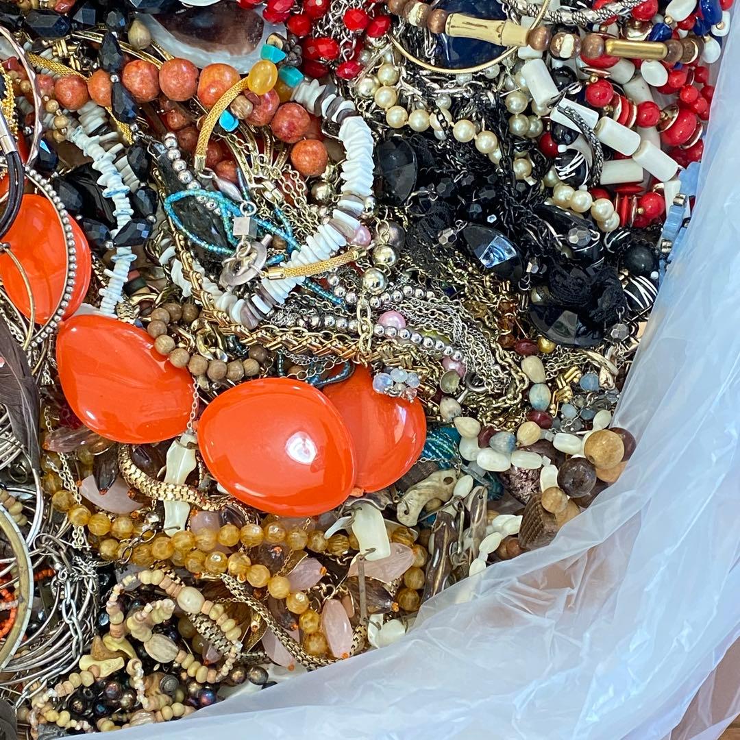 大量 まとめ売り ジャンク 未選別 アクセサリー色々④ 約8.5
