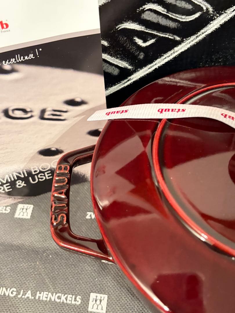 【希少】staubワナベ Ｍ(16cm) グレナディンレッド