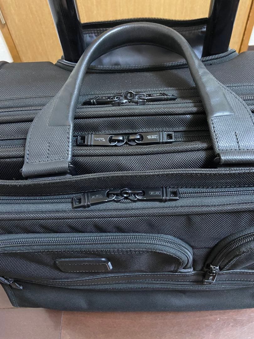 TUMI 26627D2 4輪キャリー