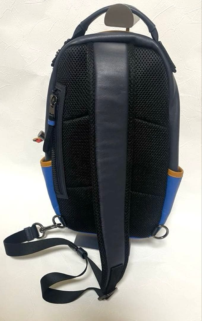 ✨希少　完売品✨コーチ【coach】斜め掛け　ボディバッグ　エッジパック