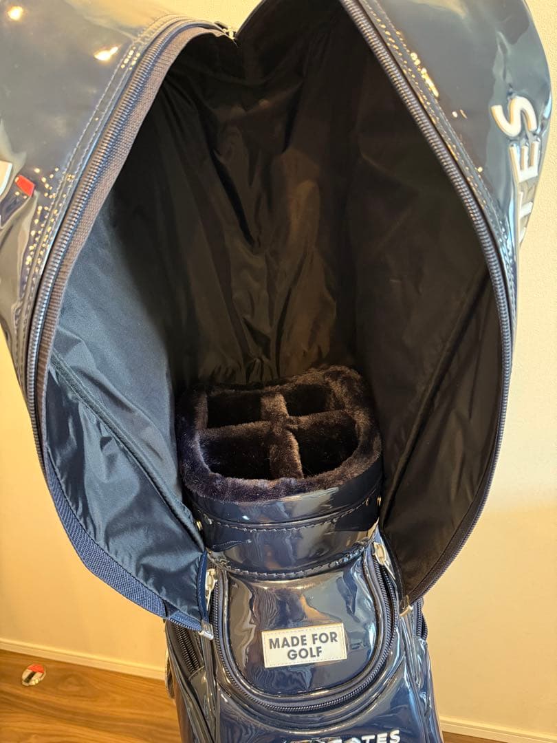 PEARLY GATES エナメルキャディバッグ