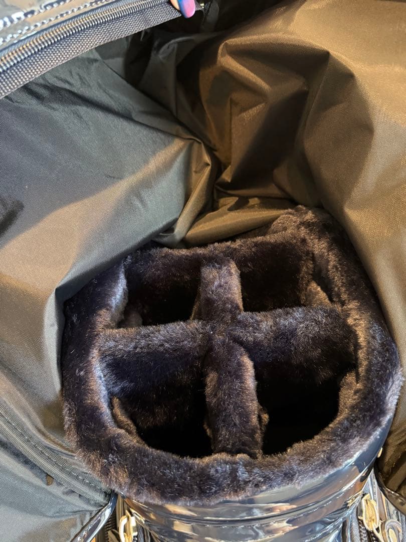 PEARLY GATES エナメルキャディバッグ