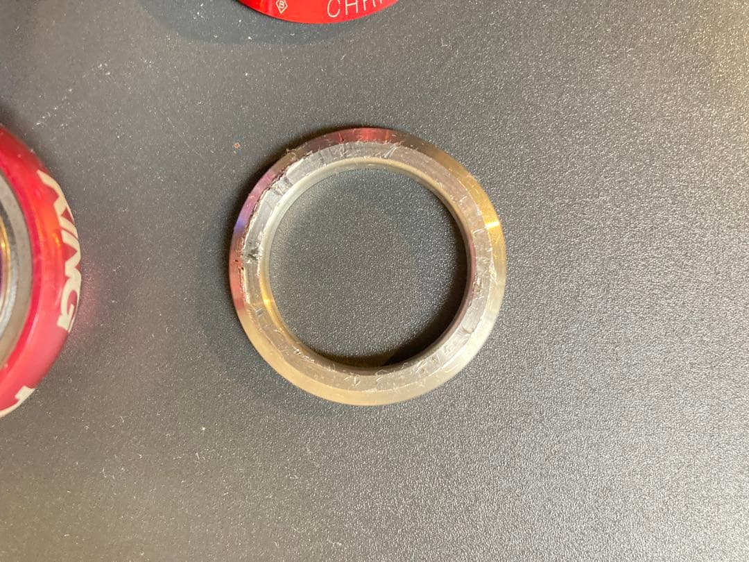 KING NoThreadSet 1-1/8OSヘッドセット レッド