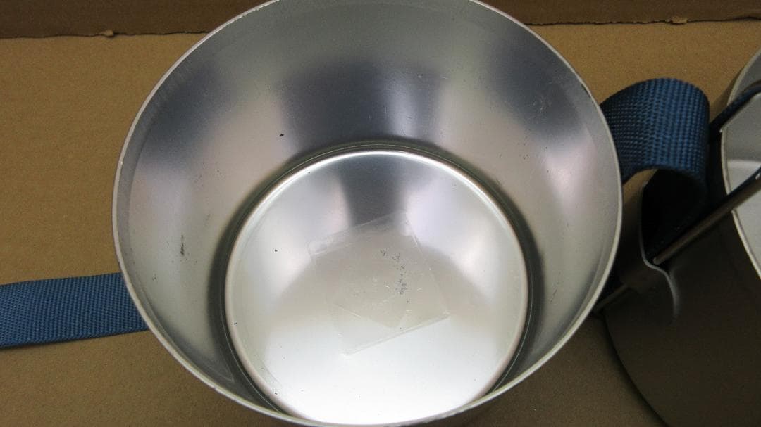 希少品 キャンピングガス トロッター型ミニガスコンロ GT-100ガス缶６個付