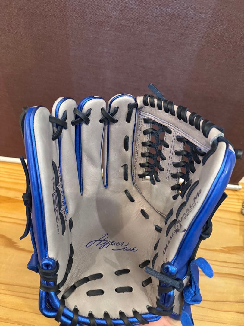 ローリングス　左利き　軟式グローブ