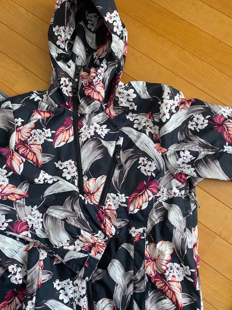 美品スノーボードウェアセット レディース【RUSTY、Op】