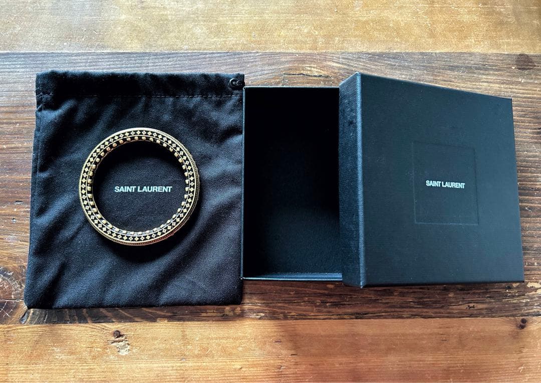 Saint Laurent バングル 商品詳細Saint Laurentサンローランのバングル