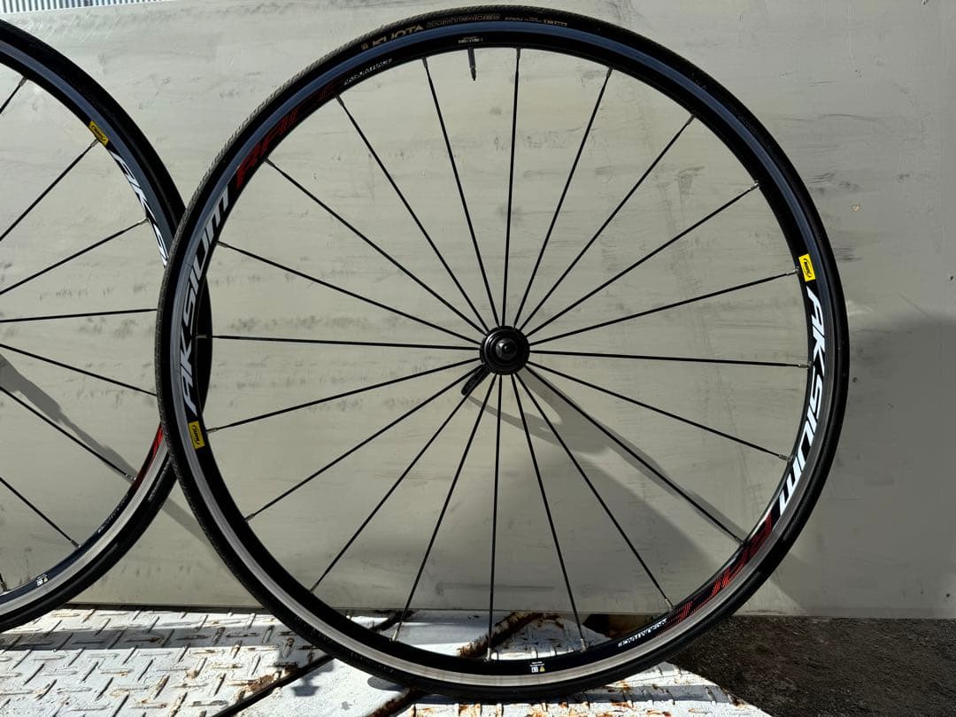 Mavic Aksium 700C クリンチャーホイール 前後セット
