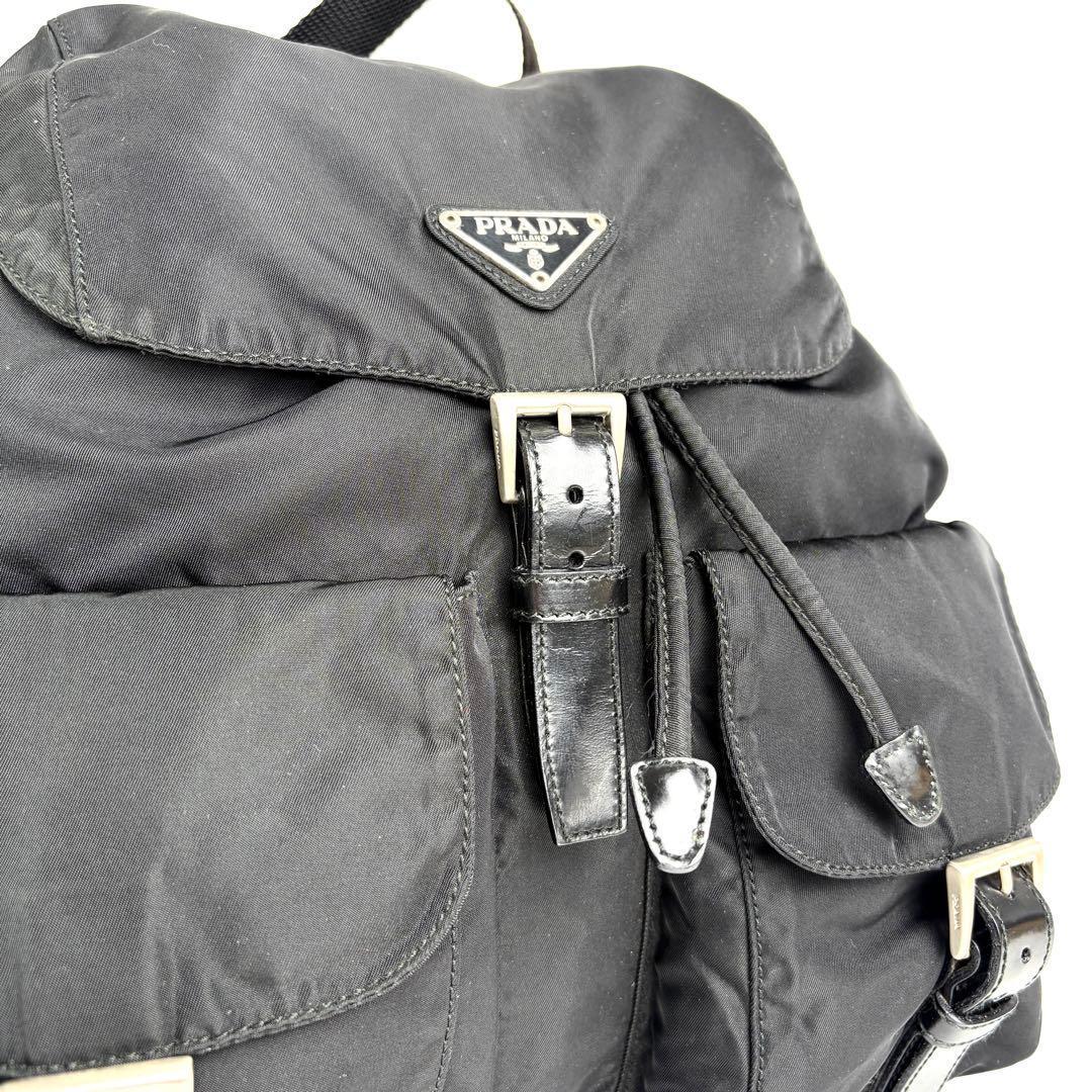 極美品 プラダ リュック 巾着 三角ロゴプレート ナイロン レザー ブラック