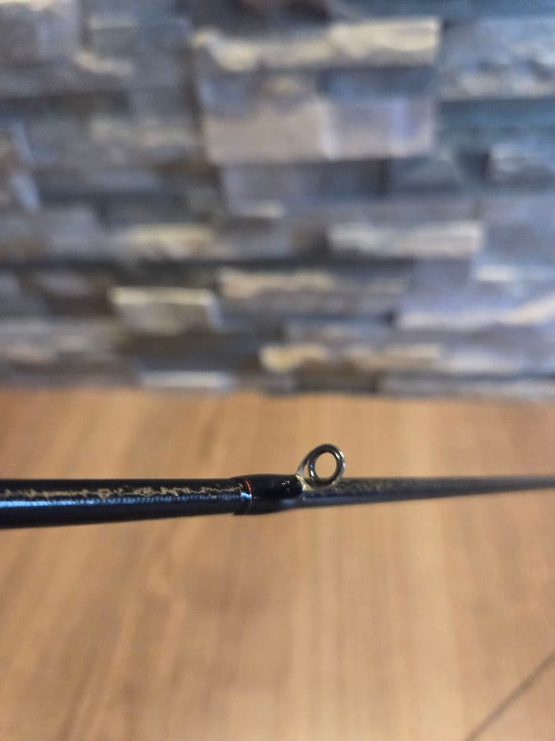 【美品】18ポイズンアドレナ1610M　1ピースロッド