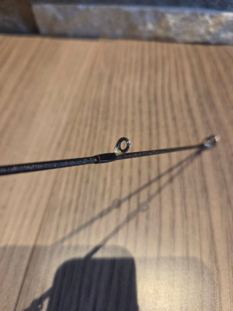 【美品】18ポイズンアドレナ1610M　1ピースロッド