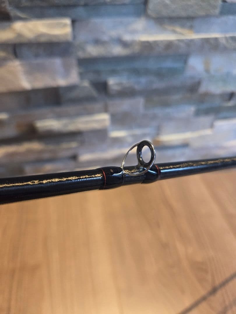 【美品】18ポイズンアドレナ1610M　1ピースロッド