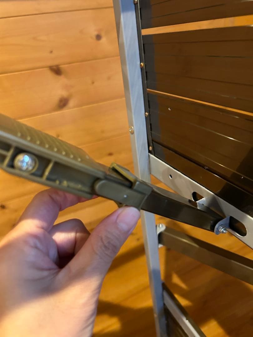 アウトドア　折りたたみテーブルチェアセット　木目調