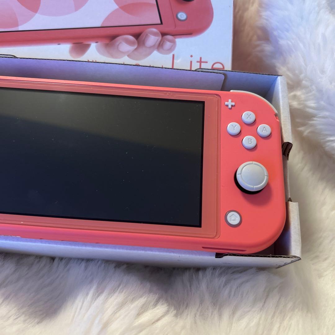 美品！Nintendo Switch Lite コーラル