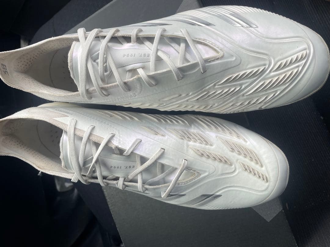 プレデターL エリート　HG/AG 27.5