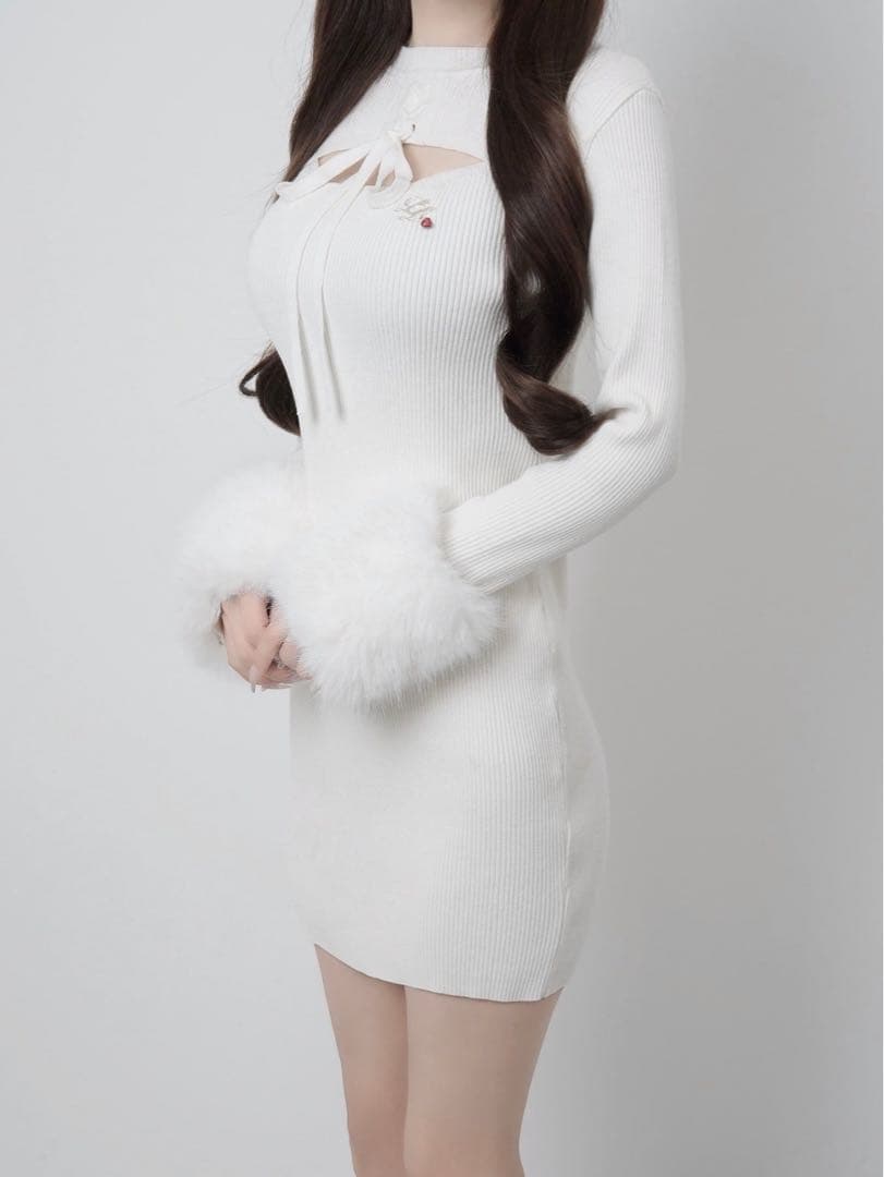 lumignon Fur cuff ribbon knit onepiece