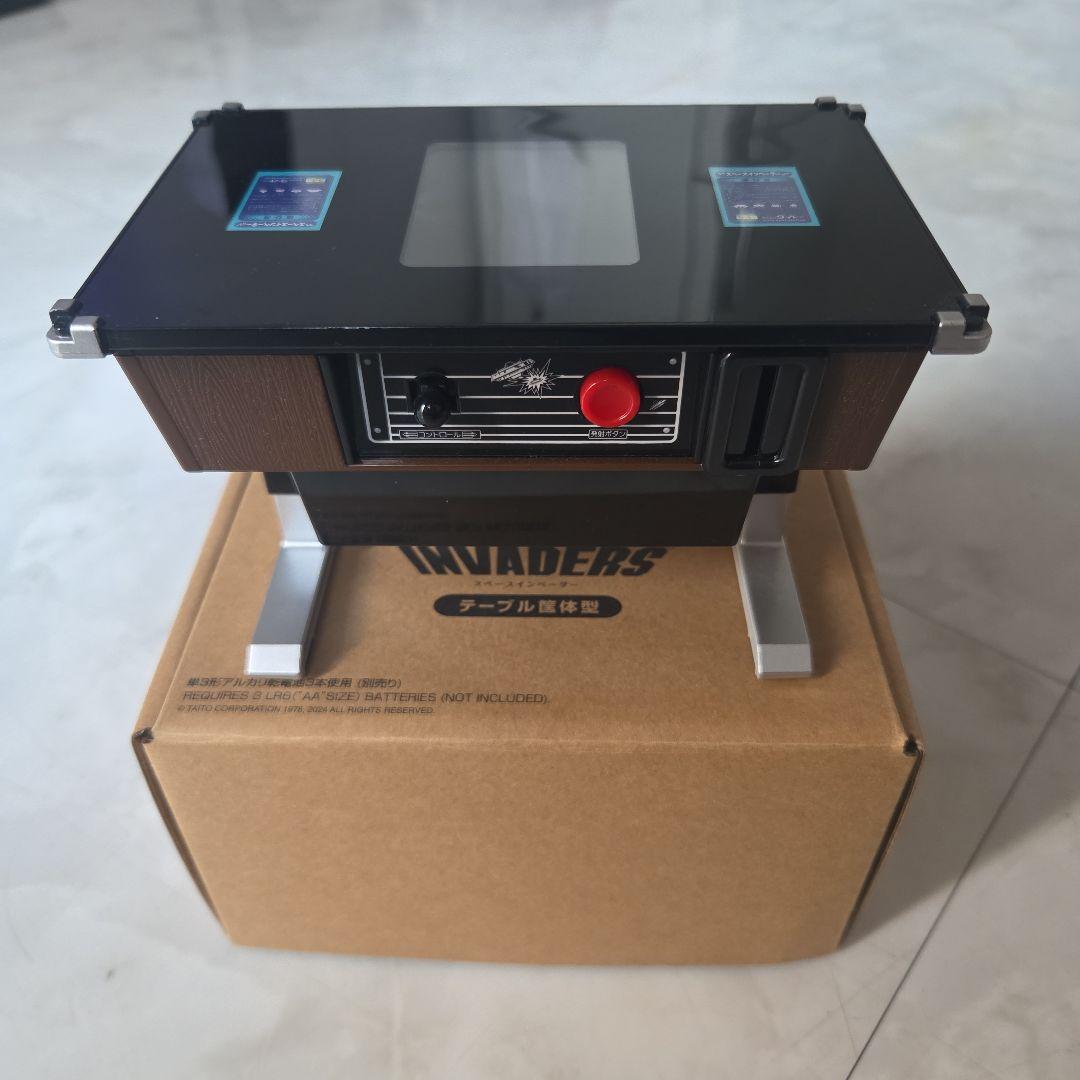 遊べる貯金箱 スペースインベーダー テーブル筐体型