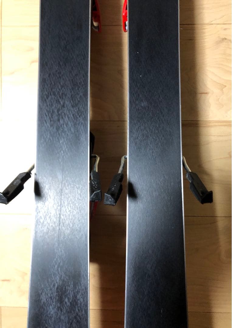 Atomic REDSTER J9 130cm スキー板