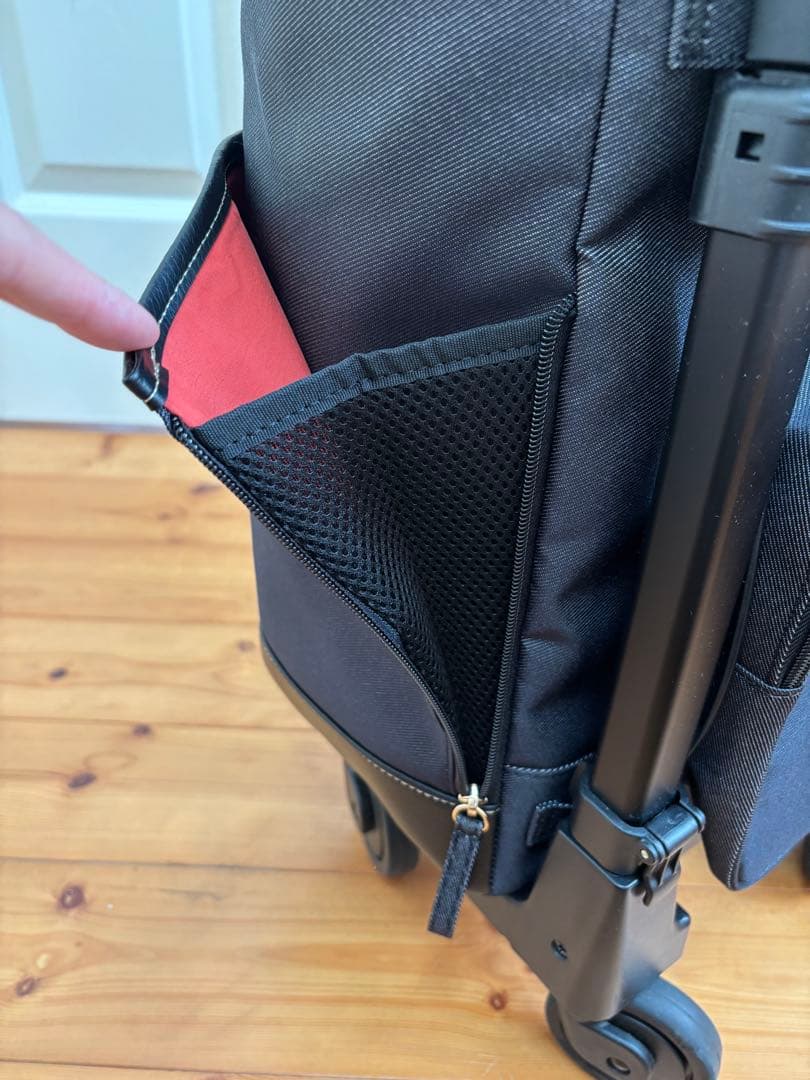 美品　SWANY スワニー　キャリーバッグ　4輪キャスター