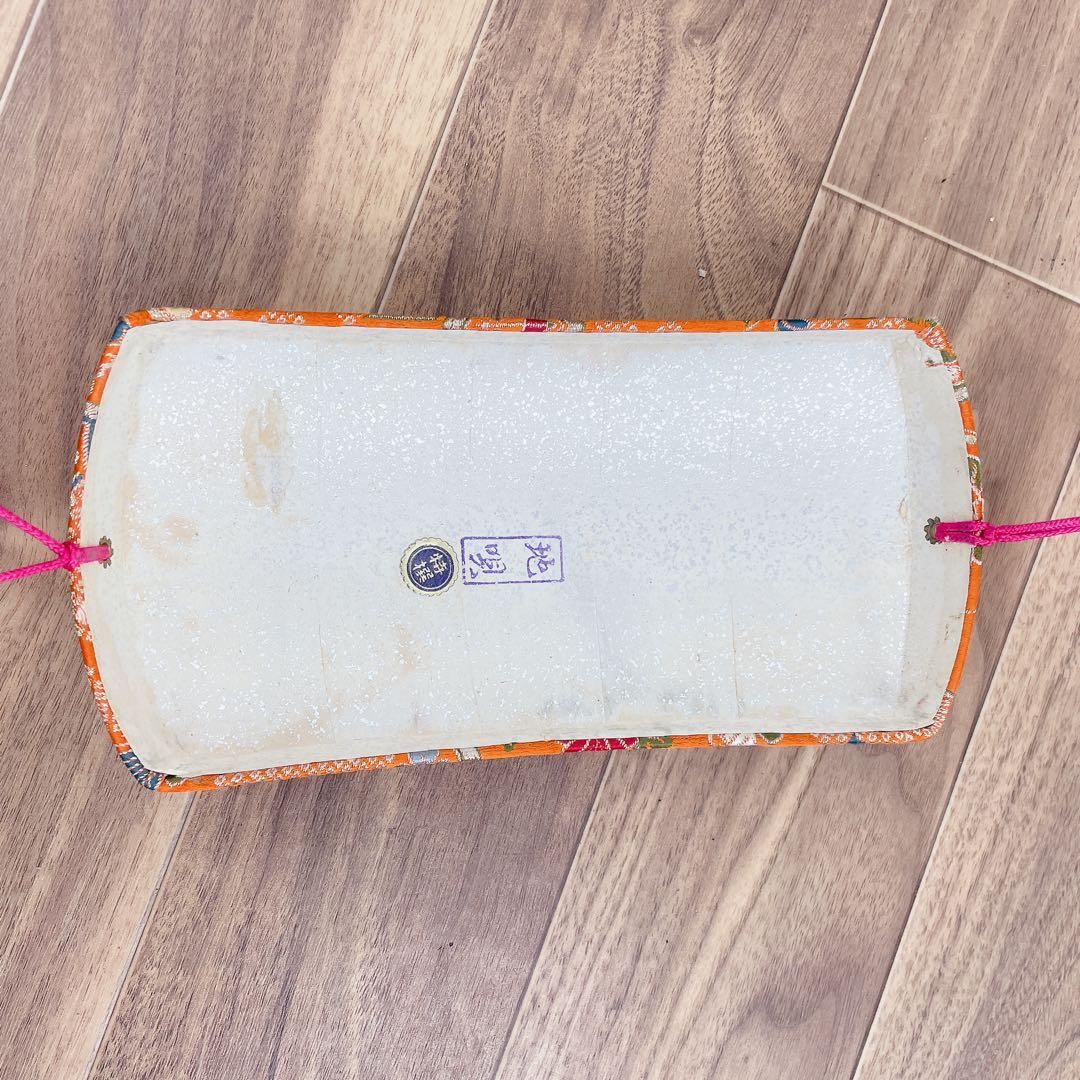 地唄三味線 細棹 一本溝 丸打胴 紅木 和楽器 - メルカリ