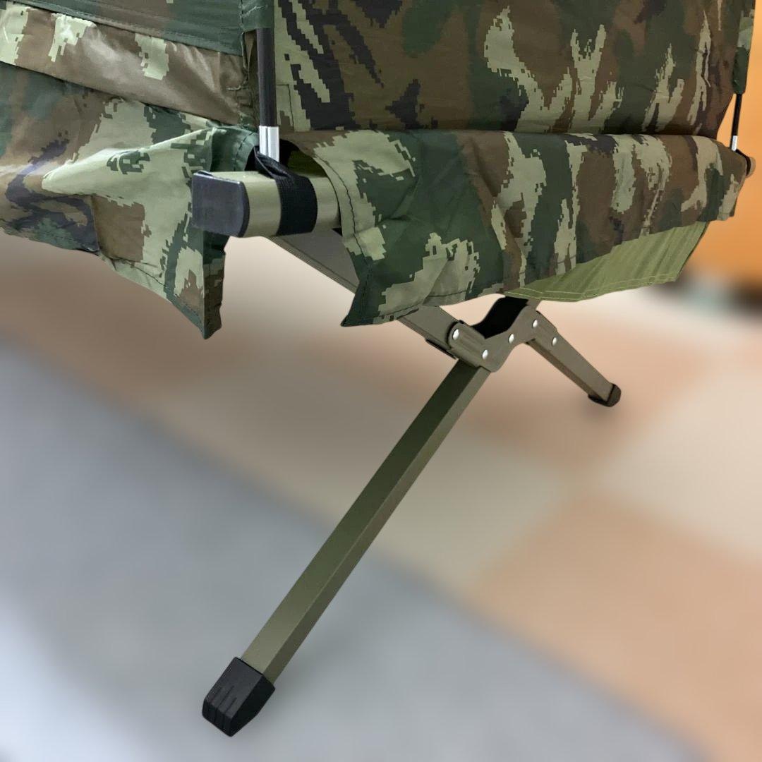 キャンプテント　アウトドアベッド付き　迷彩柄