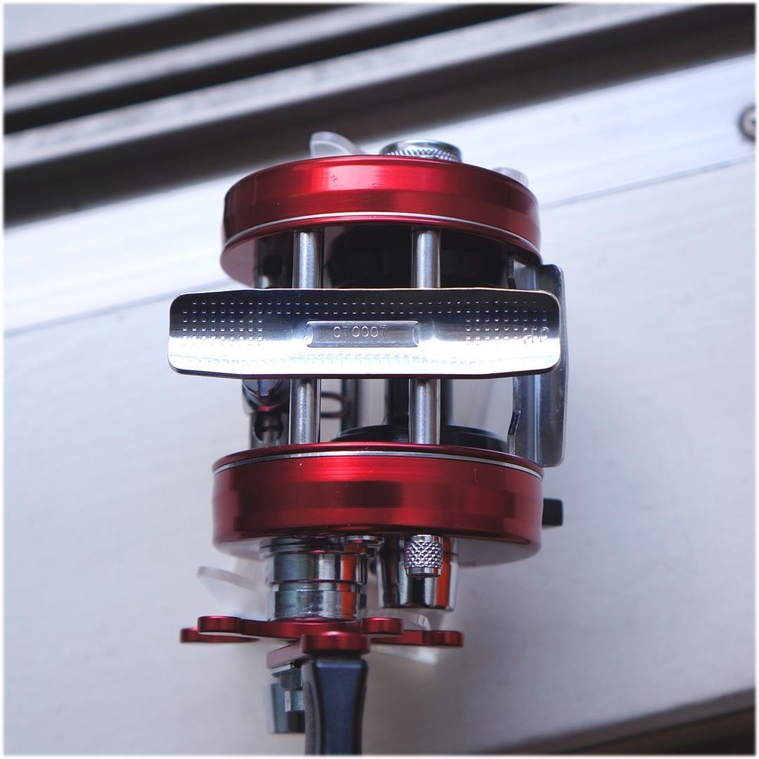 kuromasu　アンバサダー２５００Ｃ レッド／赤　美品　070007