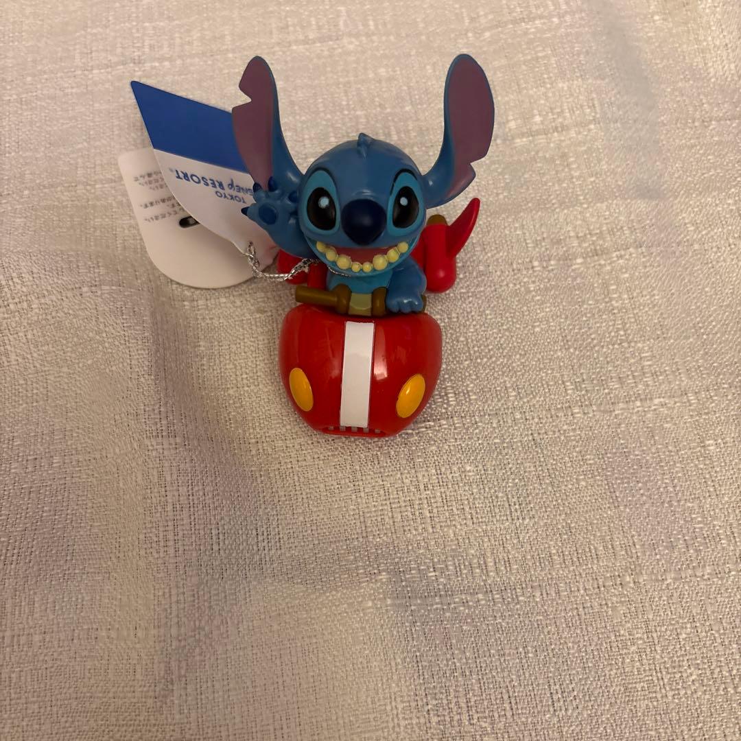 東京ディズニーリゾート スティッチ フィギュア 赤い車プルバックカー