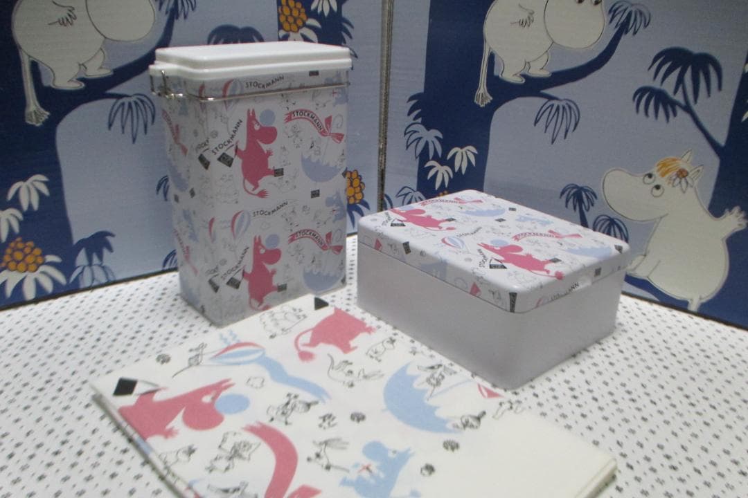 Moomin ストックマン 150周年限定 TIN 缶 & ティータオル セット