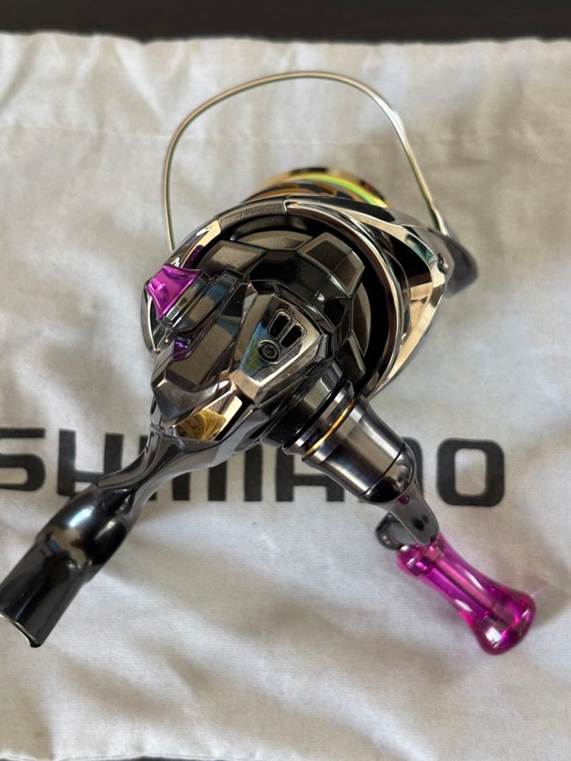 シマノ SHIMANO 20 ツインパワー 2500S