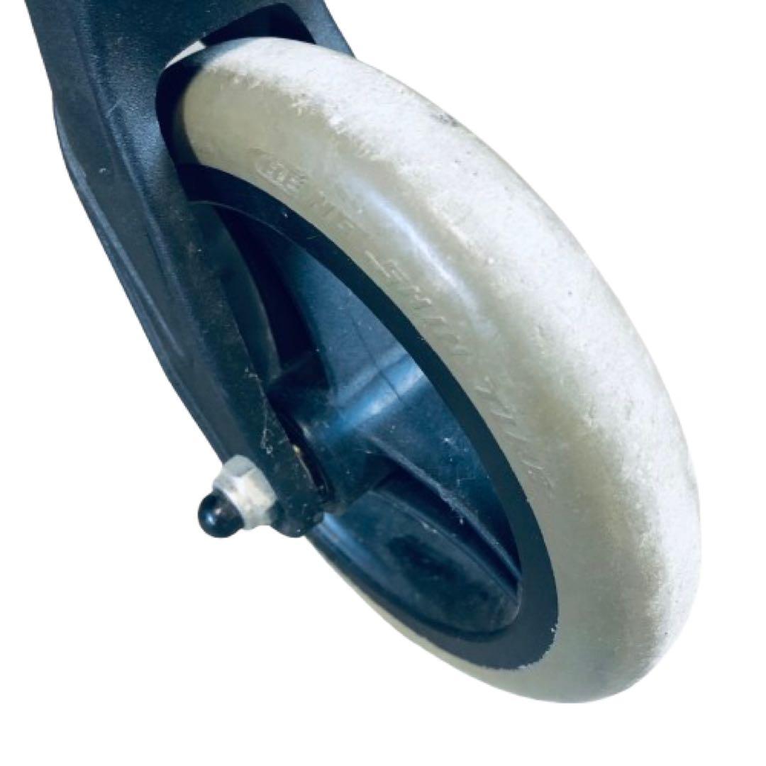 ソファ　車椅子　フルリクライニング　日新医療機器　NHR-11　ノーパンクタイヤ