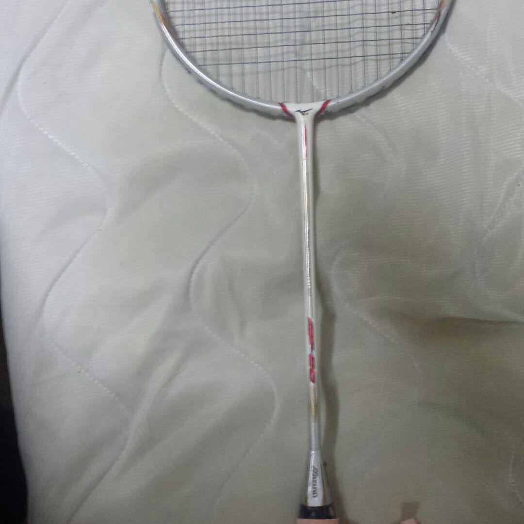 ミズノのラケット