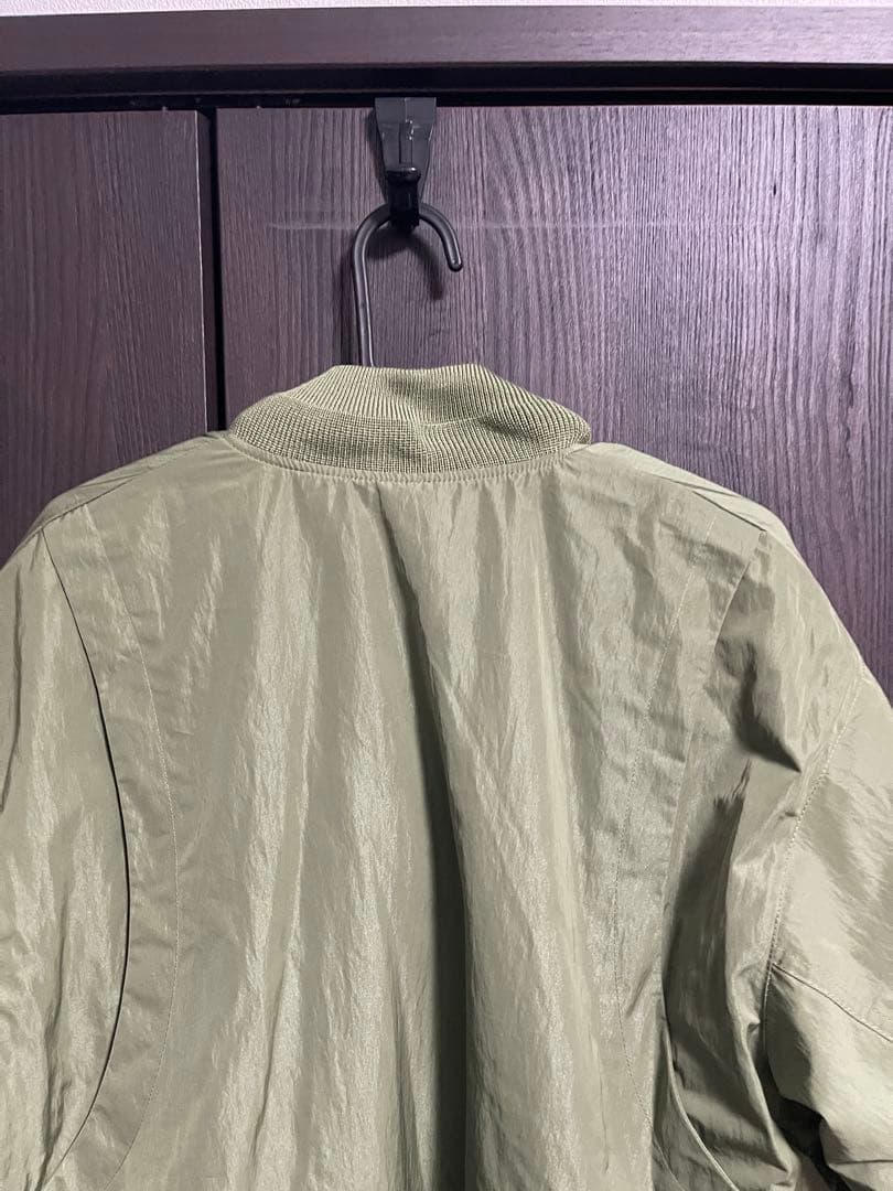 【新品未使用】ジョーダン　JORDAN ma-1 ジャケット　中綿　カーキ　M