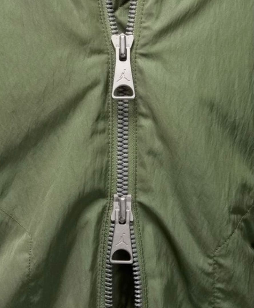 【新品未使用】ジョーダン　JORDAN ma-1 ジャケット　中綿　カーキ　M