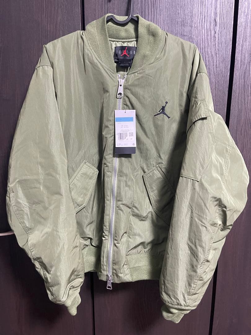 【新品未使用】ジョーダン　JORDAN ma-1 ジャケット　中綿　カーキ　M