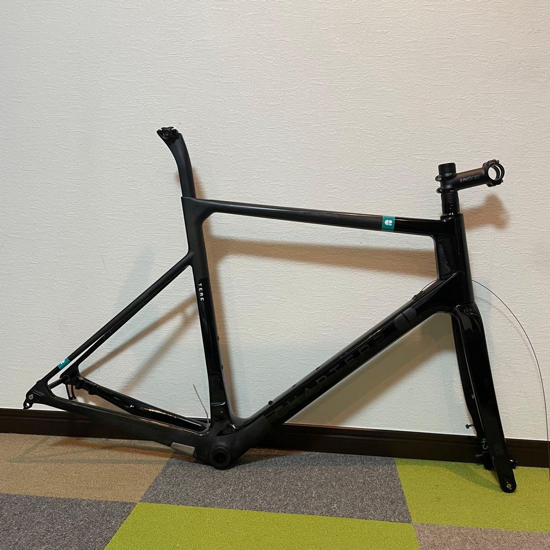 ジャンク カーボンフレームセット CHAPTER 2 TERE 定価32万円
