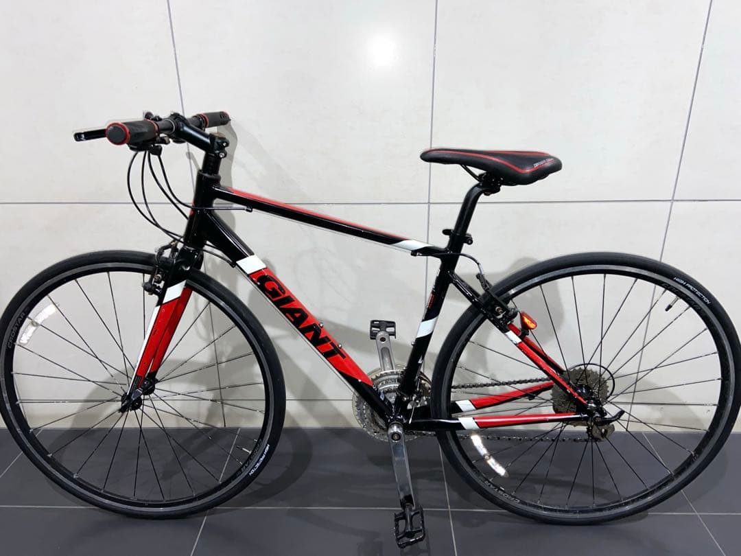GIANT CROSTAR クロスバイク　ジャイアント　クロスター　escape