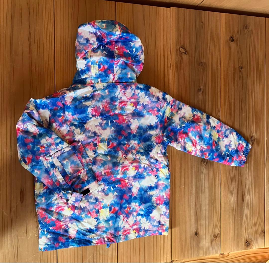 スキー　スノーボード　ウェア　上下セット　グローブ付3点セット女の子 140cm