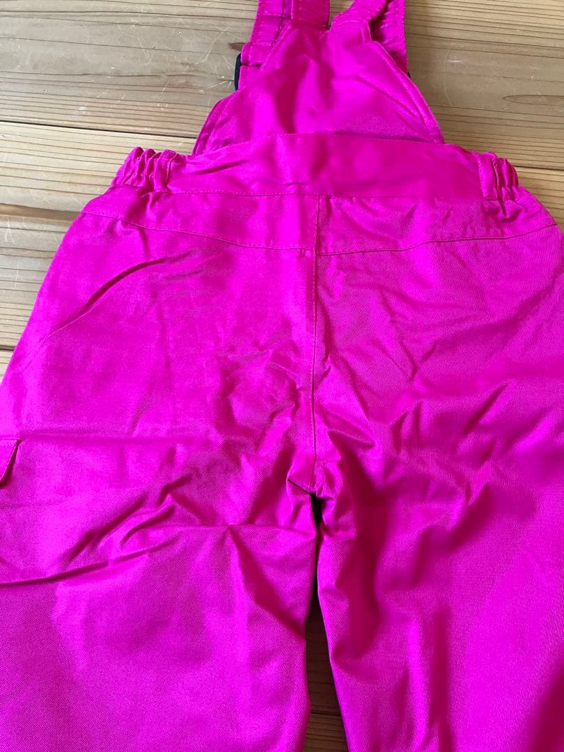 スキー　スノーボード　ウェア　上下セット　グローブ付3点セット女の子 140cm