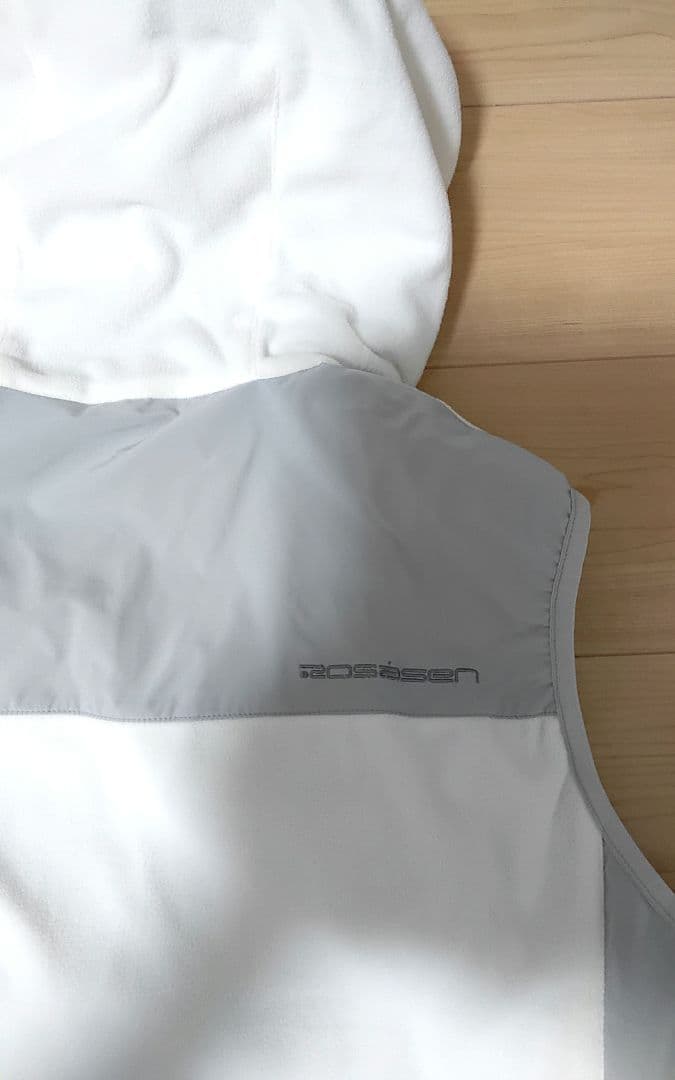 ロサーセン　ゴルフウェア　中綿ベスト【新品・未使用!】
