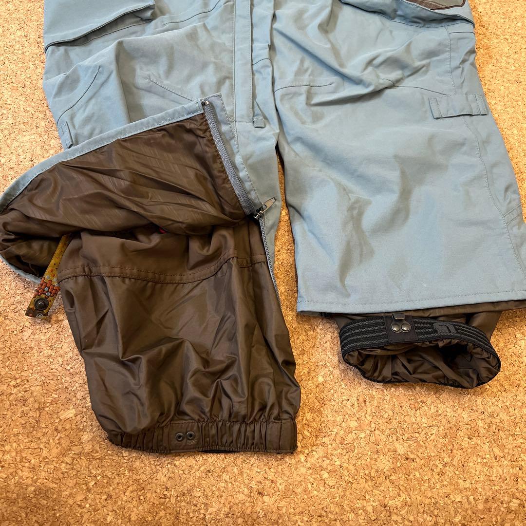 週末お値下げ！スノーボード　ウェア　デサント　バートン